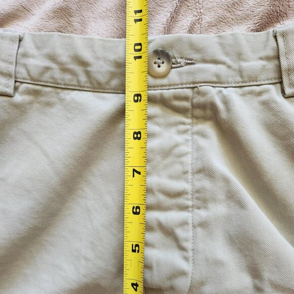 GAP Vintage Y2K High Waisted Khaki Shorts Sz 6 Women Classic Snatched Waistline - Picture 6 of 8